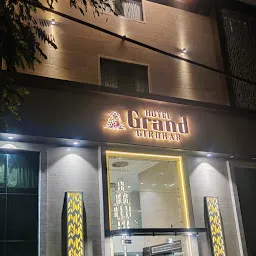Hotel Grand Girdhar