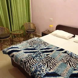 Hotel Himalayan Inn & Restaurant ,Uttarkashi