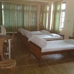 Hotel Himali Retreat