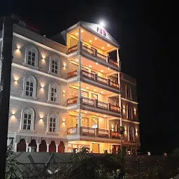 Hotel JMD PALACE