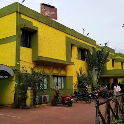 Hotel Madhumati