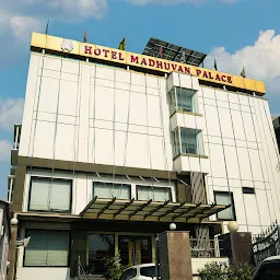 HOTEL MADHUVAN PALACE