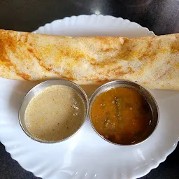 Hotel Maharaja’s Veg & Nonveg Restaurant