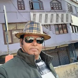 Hotel Mansarovar