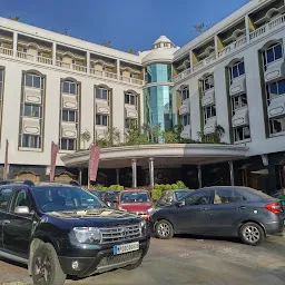 Hotel Maurya Palace and Hotel Maurya Residency