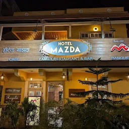 Hotel Mazda & Cafe