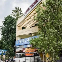 Hotel Nandanvan