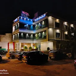 Hotel Naresh Palace