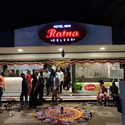 Hotel New Ratna deluxe Restaurant And bar