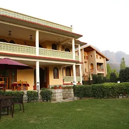 Hotel Nishat View