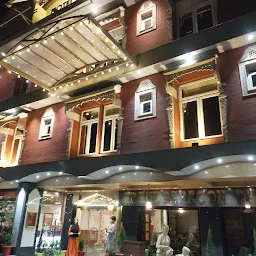 Hotel Paragon Palace- Best Restaurant In Solan