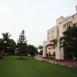 Hotel Paras Mahal