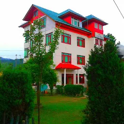 Hotel Pearl Continental Srinagar