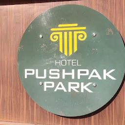 Hotel Pushpak Park