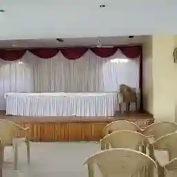 Hotel Rahul Executive & Cultural Hall & D.S Lodge