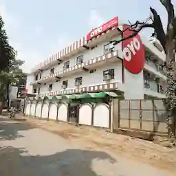 Hotel Raj Shanti