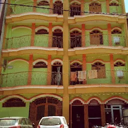 Hotel Raj Vilas
