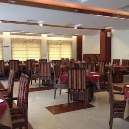 Hotel Raja Bhoj