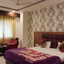 Hotel Rajkamal - Best Hotel in Deoghar | Wedding Venue | Banquet Hall | Restaurant in Deoghar