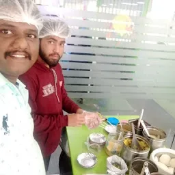 Hotel Rashis kitchen