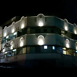 Hotel Sai Deluxe - Best Business Hotel in Sangli