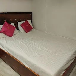 Hotel Sai Pratik