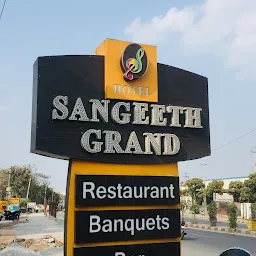 Hotel Sangeeth Grand