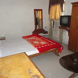 Hotel Sant Kripa Palace