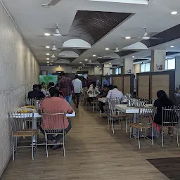 Hotel Santrupthi / Food Court Madanapalle