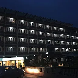 Hotel Shah Abbas Palace