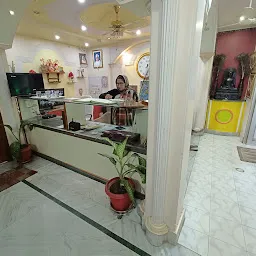 Hotel Shradha