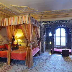 Hotel Udai Bilas Palace