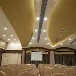 Hotel Yuvraj, Banquet Hall (Weddingz.in Partner)