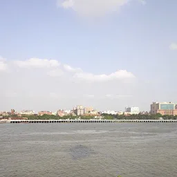 Howrah Station Parking Place