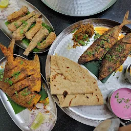 Hrishikesh Sea Foods (Assal Malvani) Take Away and Dining