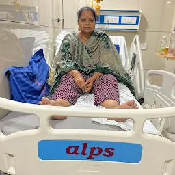 Hunjan Hospital: Orthopedic Doctor, Knee Replacement Surgery in Ludhiana