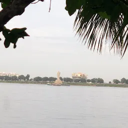 Hussain Sagar Lake