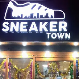 Hypekicks Sneaker Store