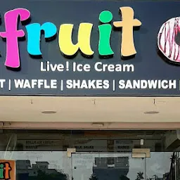 iFruit! Live Ice cream and fast food corner
