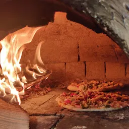 Igloo Wood Fired Pizza