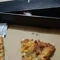 Igloo Wood Fired Pizza