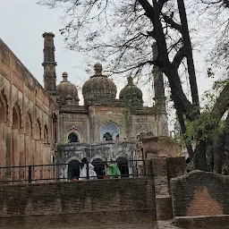 Imambara & Mosque