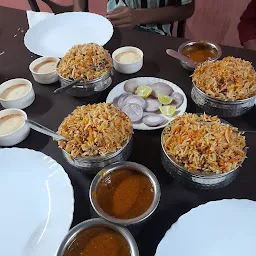 INDIAN FAMILY DHABA