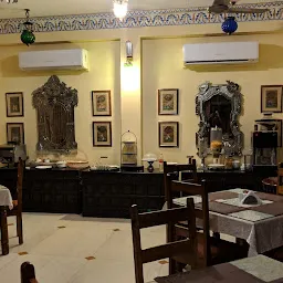 Indique Restaurant & Bar