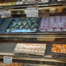 Indore Sweets Namkeen & Bakery ( New Indore Sev Bhandar )
