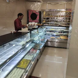 INDORE Sweets Namkeen & Veg Bakery