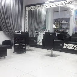 Innovative Cure Beauty Salon & Academy, Gomti Nagar, Lucknow