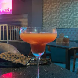 Insane Lounge & Bar | Night Club | Restaurant