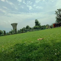 Iqbal Park علامہ اقبال پارک