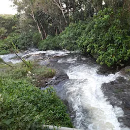 Irappan Paara water falls
